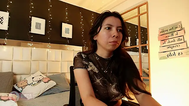 sunnie windel online show from 03.25.26