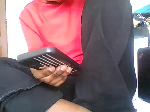 Thandie40 online show from 03.30.26