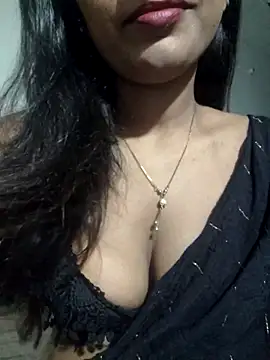 Snapshot of khushi_ji00 chatting on 05.20.26 khushi ji00 online show from 05.20.26