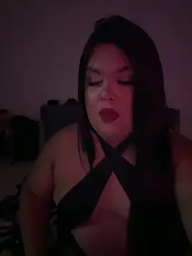 Snapshot of NicoleBBigAss chatting on 03.25.26 NicoleBBigAss online show from 03.25.26