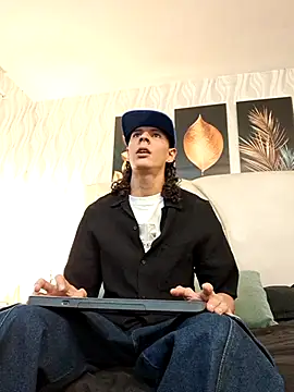 Snapshot of Abravanel_Sefardi chatting on 07.18.26 Abravanel Sefardi online show from 07.18.26
