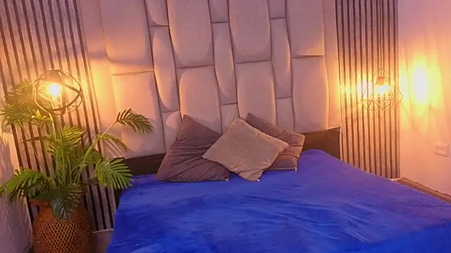 Snapshot of karamoss chatting on 03.28.26 karamoss online show from 03.28.26