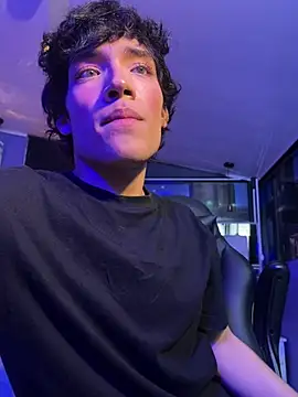 Snapshot of IsaacNovaa chatting on 07.18.26 IsaacNovaa online show from 07.18.26