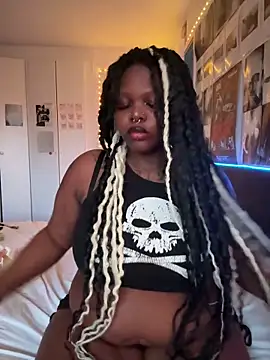 Snapshot of Nyla_xox chatting on 06.16.26 Nyla xox online show from 06.16.26