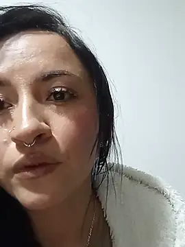 Snapshot of kimberly_peter chatting on 06.14.26 kimberly peter online show from 06.14.26