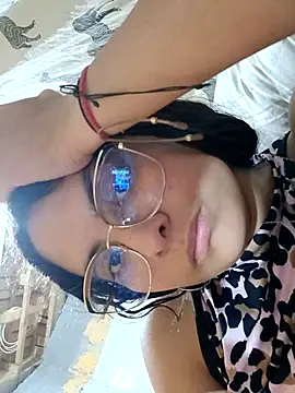 Lilith04 online show from 04.17.26