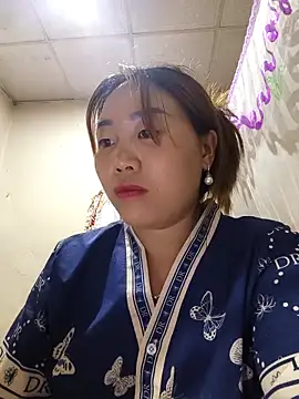 Snapshot of he-se-kin chatting on 04.17.26 he-se-kin online show from 04.17.26