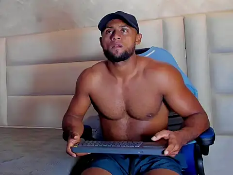 Dark lennox online show from 03.25.26