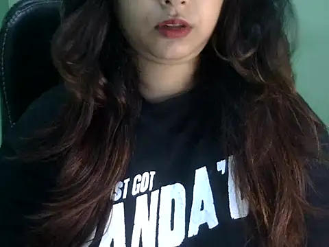 Snapshot of shivi_jaan chatting on 05.14.26 shivi jaan online show from 05.14.26