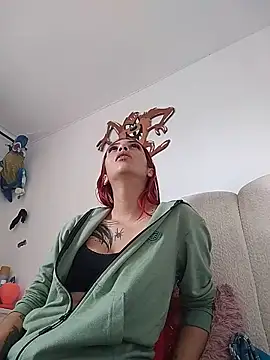 Derieri Blush online show from 05.28.26