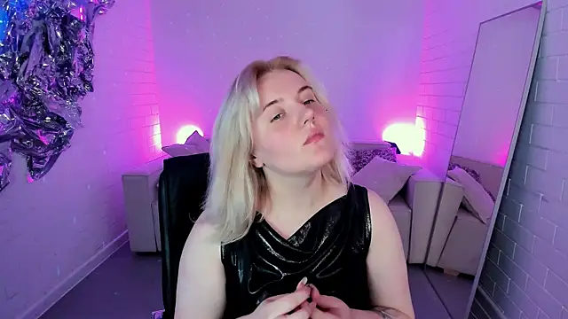 KathyBriggs online show from 05.30.26