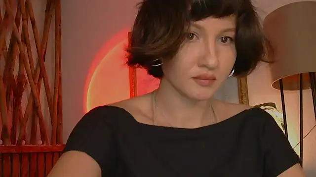 Snapshot of wanderwhitch chatting on 05.22.26 wanderwhitch online show from 05.22.26