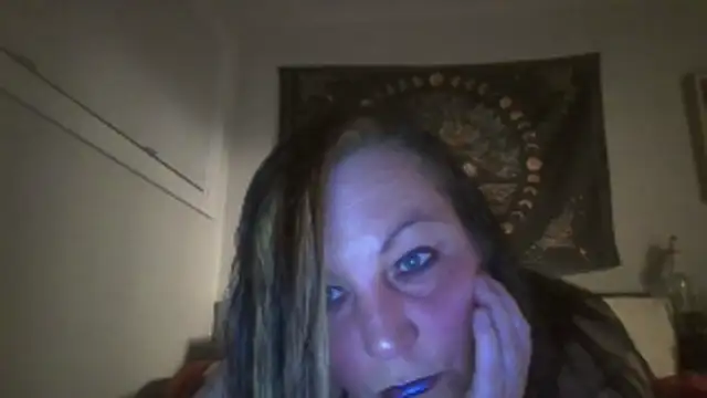 Snapshot of Queenemerald chatting on 03.26.26 Queenemerald online show from 03.26.26