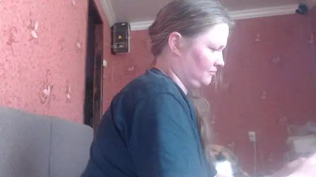 Snapshot of CharleyReid chatting on 06.06.26 CharleyReid online show from 06.06.26