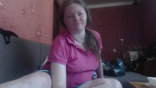 Snapshot of CharleyReid chatting on 06.12.26 CharleyReid online show from 06.12.26