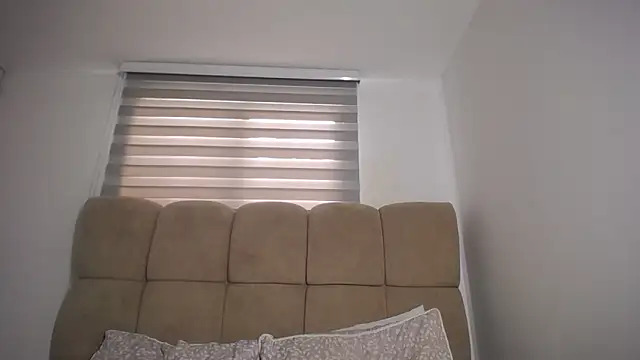 Snapshot of SofiaBanks_ chatting on 05.17.26 SofiaBanks online show from 05.17.26