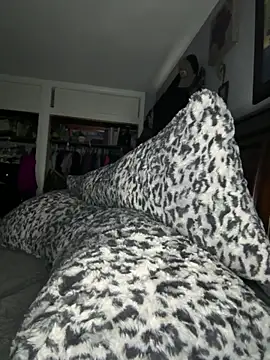 Snapshot of sweetkacibaby chatting on 04.27.26 sweetkacibaby online show from 04.27.26