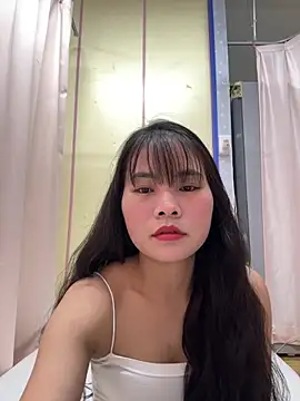 Snapshot of Naked-xx chatting on 06.04.26 Naked-xx online show from 06.04.26