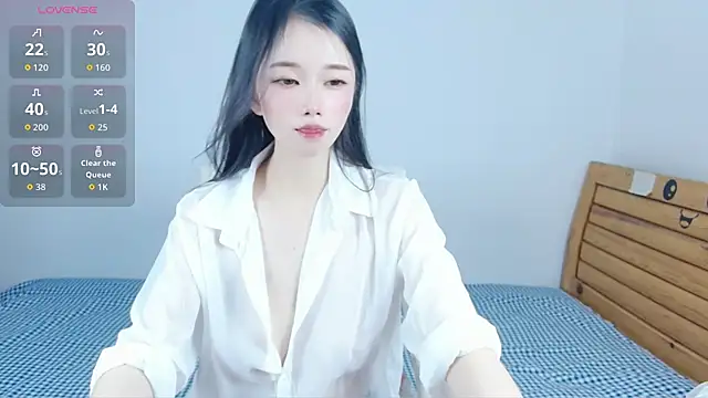 Snapshot of amihuang chatting on 06.03.26 amihuang online show from 06.03.26