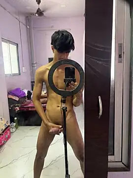 Snapshot of adihaveabigdick chatting on 04.10.26 adihaveabigdick online show from 04.10.26
