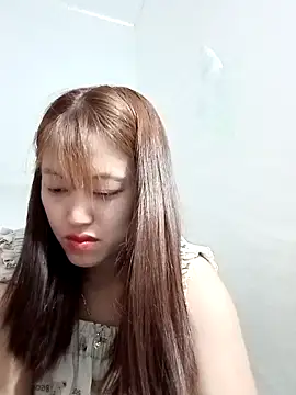 Snapshot of -Bitilu- chatting on 04.18.26 -Bitilu- online show from 04.18.26