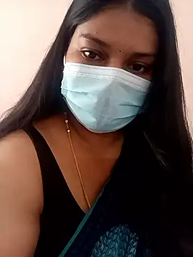 Snapshot of Tamil_Hot_Rithaniya chatting on 05.13.26 Tamil Hot Rithaniya online show from 05.13.26