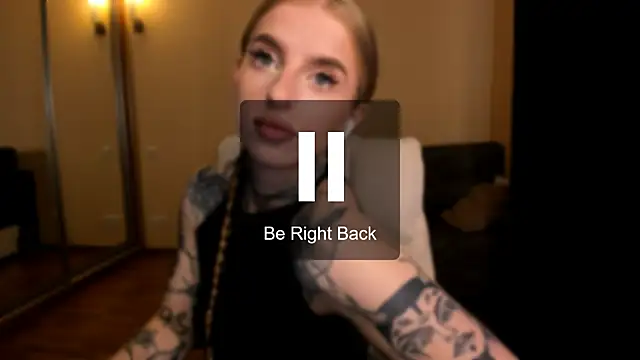 Snapshot of harley_kimm chatting on 06.16.26 harley kimm online show from 06.16.26