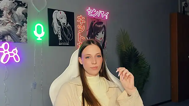 Snapshot of SaraiCanny chatting on 03.28.26 SaraiCanny online show from 03.28.26