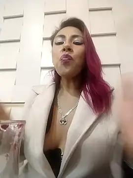 tatianabelli online show from 05.04.26