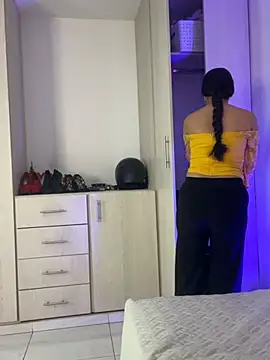 Snapshot of babylexi18 chatting on 04.30.26 babylexi18 online show from 04.30.26