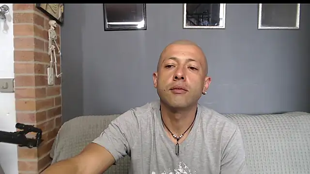 Snapshot of _bonnie_and_clyde chatting on 07.11.26 bonnie and clyde online show from 07.11.26