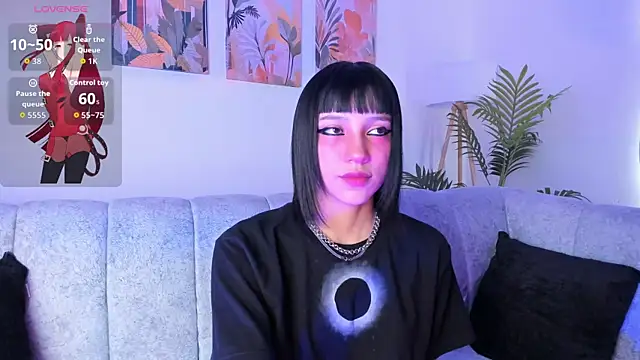Snapshot of Velvet_Noir_ chatting on 07.03.26 Velvet Noir online show from 07.03.26