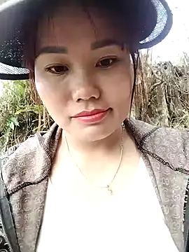 Snapshot of Giang-mylove chatting on 04.11.26 Giang-mylove online show from 04.11.26