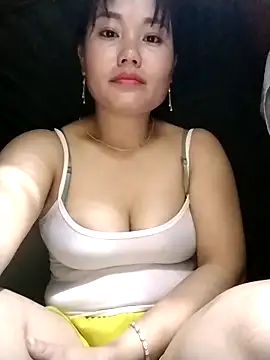 Snapshot of Giang-mylove chatting on 04.21.26 Giang-mylove online show from 04.21.26