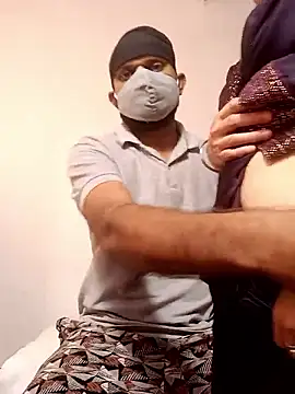 Snapshot of Sexyy_Bhabhi_143 chatting on 05.05.26 Sexyy Bhabhi 143 online show from 05.05.26