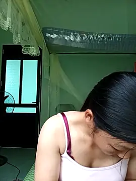 Snapshot of -Quyny- chatting on 04.01.26 -Quyny- online show from 04.01.26
