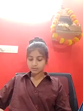 TANU01990 online show from 05.11.26
