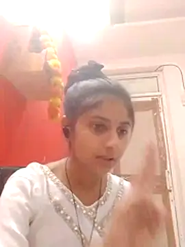 TANU01990 online show from 05.23.26