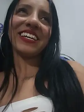  Carolyn online show from 05.19.26