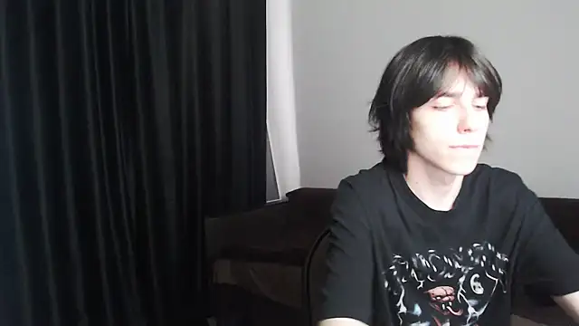 Snapshot of mason_silver chatting on 04.14.26 mason silver online show from 04.14.26