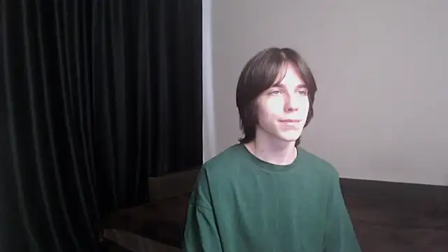Snapshot of mason_silver chatting on 04.28.26 mason silver online show from 04.28.26