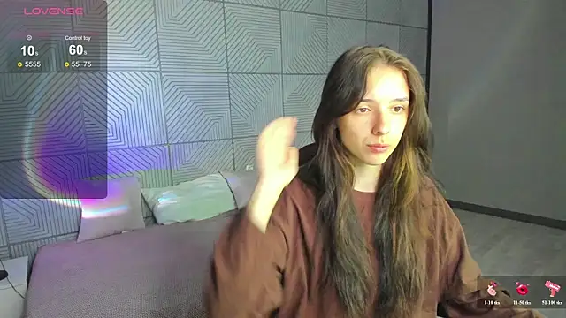 Snapshot of AnnaOddy chatting on 06.22.26 AnnaOddy online show from 06.22.26