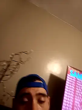 Snapshot of jito02 chatting on 04.13.26 jito02 online show from 04.13.26