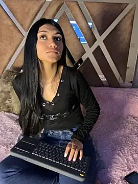 Cataleya Pinkk online show from 03.30.26