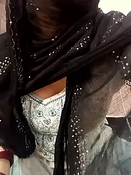 Snapshot of Miss_Noor__ chatting on 04.10.26 Miss Noor online show from 04.10.26