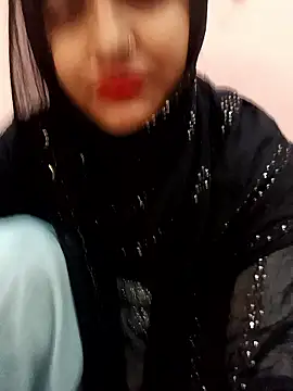 Snapshot of Miss_Noor__ chatting on 04.22.26 Miss Noor online show from 04.22.26
