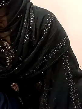 Snapshot of Miss_Noor__ chatting on 04.27.26 Miss Noor online show from 04.27.26