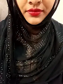Snapshot of Miss_Noor__ chatting on 05.10.26 Miss Noor online show from 05.10.26