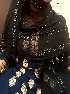Snapshot of Miss_Noor__ chatting on 05.18.26 Miss Noor online show from 05.18.26