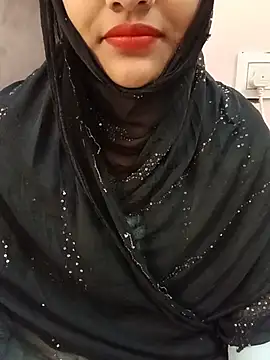 Snapshot of Miss_Noor__ chatting on 05.21.26 Miss Noor online show from 05.21.26